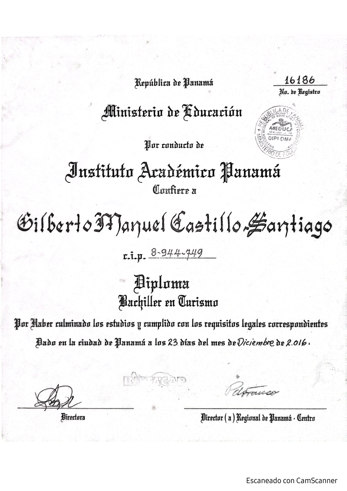 Bachiller en Turismo  